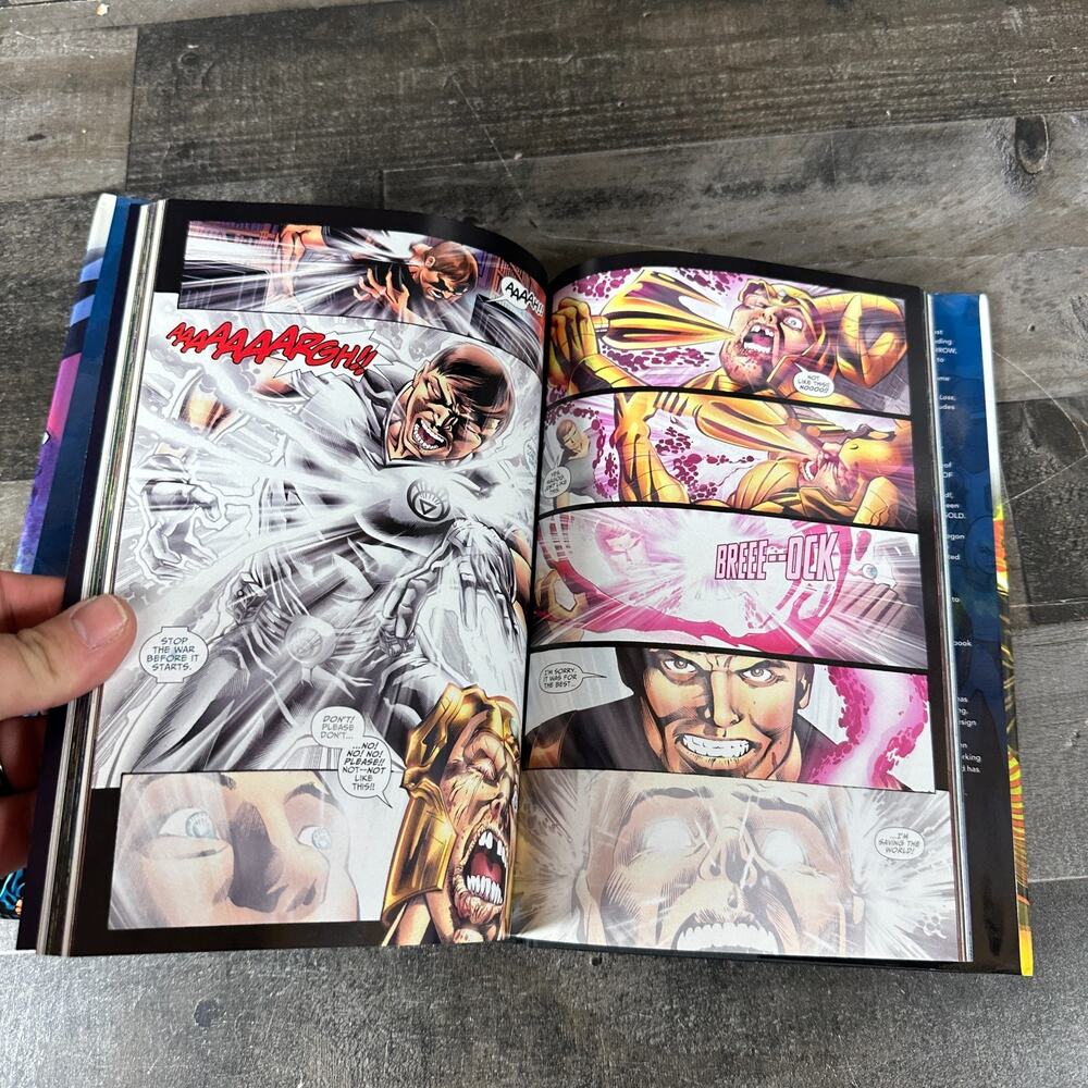Justice League Generation Lost Volume 1 Hardcover Book - Picture 4 of 8